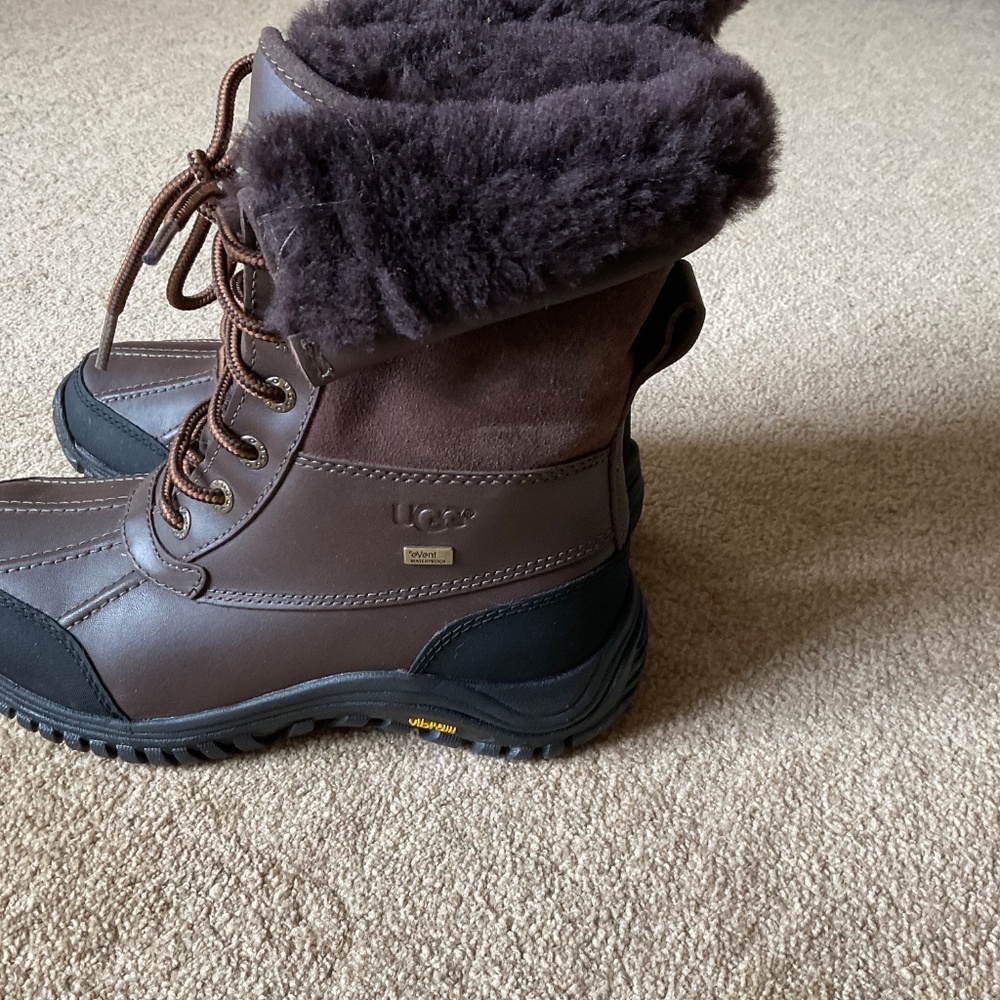 Uggs Adirondack waterproof new with tag boots - Picture 3 of 10